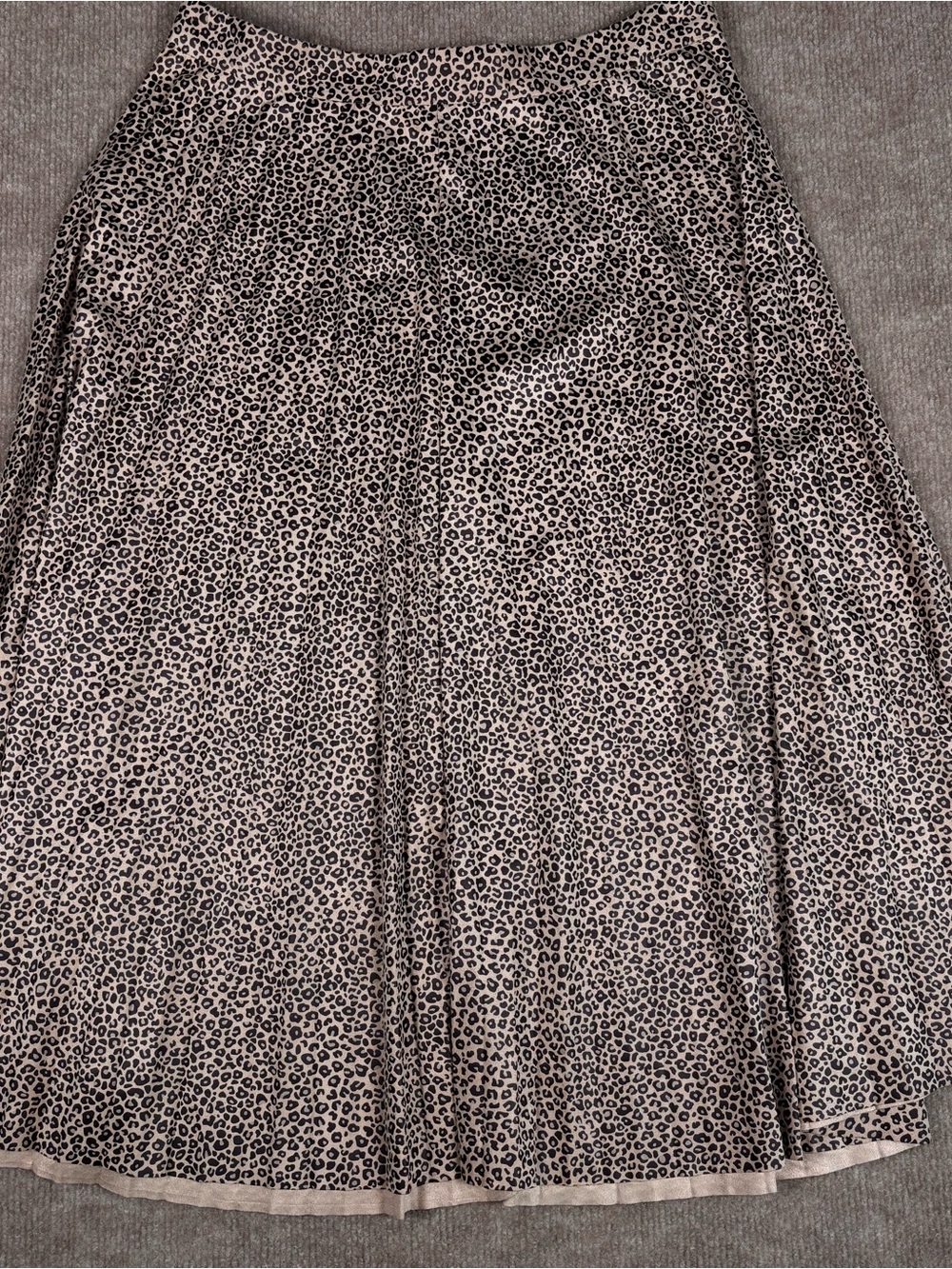 Ann‎ Taylor Leopard Animal Print Pleated Midi A-Line Skirt Size 4